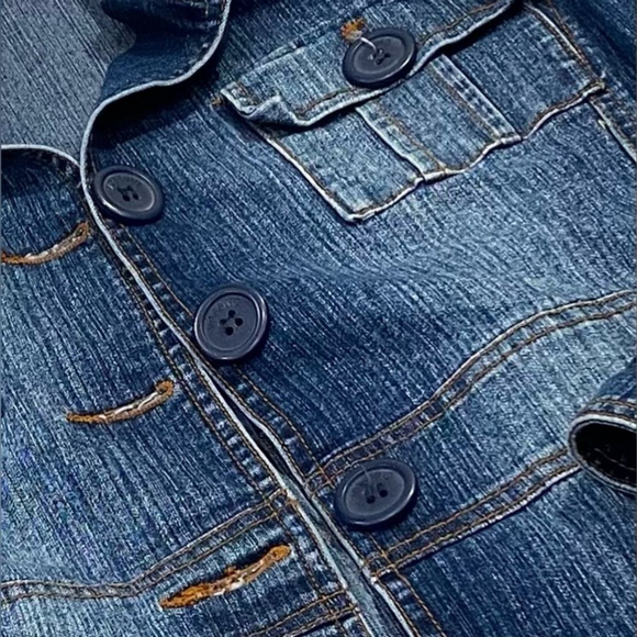 Vintage 90s Mossimo Denim Jacket That Will Make You Look Gorgeous! Fits Medium - Picture 4 of 7